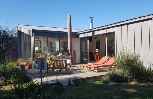 Crozon Villa | Architect-designed villa in Morgat, in the Kador woods