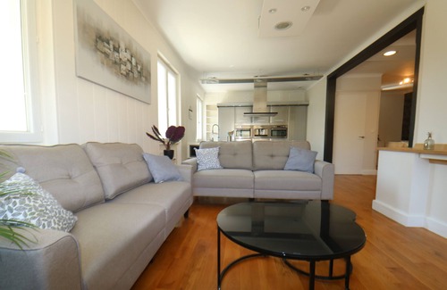 Sarlat-la-Caneda House | Architect house + heated pool/AC/garage 5min walk from Sarlat medieval center