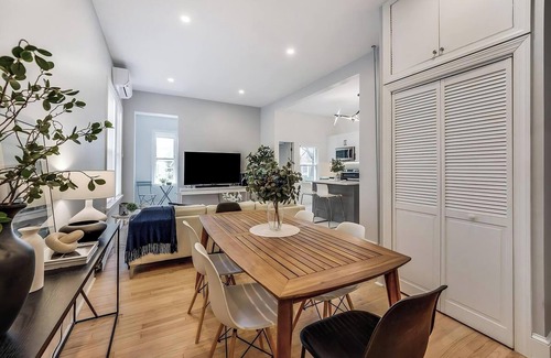 Weehawken Apartment | Architect's Modern Home: Brand new and renovated 3Bed/2Ba/+Den!