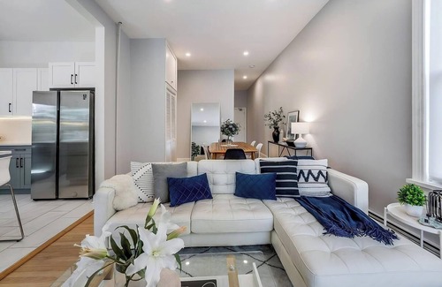 Weehawken Apartment | Architect's Modern Home: Brand new and renovated 3Bed/2Ba/+Den!