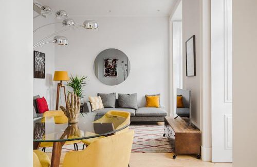 Santa Maria Maior Apartment | Architectural Gem in Baixa