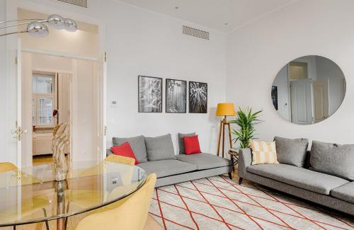 Santa Maria Maior Apartment | Architectural Gem in Baixa