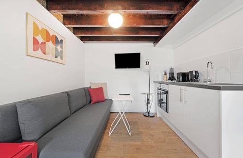 Archway Apartment | Archway Station Studio - inexpensive pied-à-terre