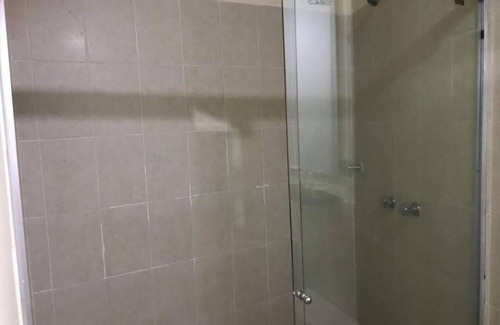 Cali Apartment | Arco Apartasuites Apartment 9 -NO A/C-