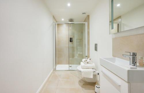 Camden Town with Primrose Hill Apartment | Arcore London Premium Apartments Primrose Hill