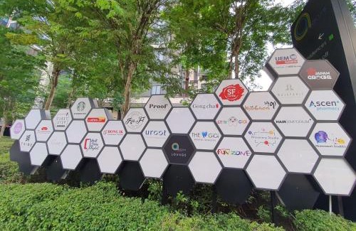 Mont Kiara Apartment | Arcoris Mont Kiara Kuala Lumpur