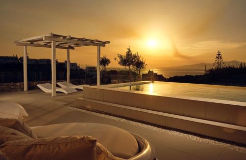 Mykonos Town Hotel | Arcs Suites & Residences