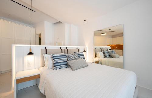 Mykonos Town Hotel | Arcs Suites & Residences