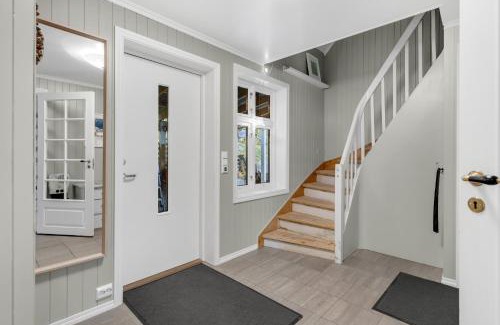 Tromso House | Arctic Familiy Villa - Ideal for Families & Groups