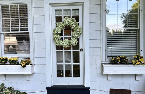 Mount Vernon Cottage | Arden Cottage