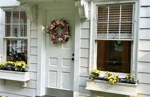 Mount Vernon Cottage | Arden Cottage