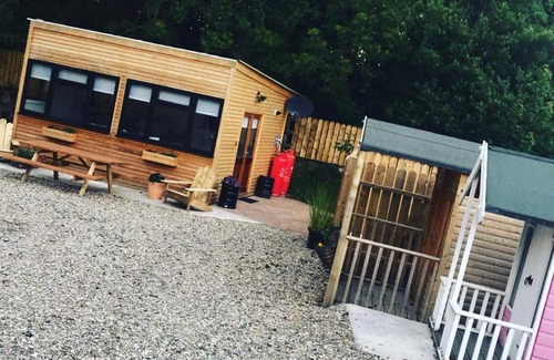 Londonderry Apartment | Ardmore Log Cabins