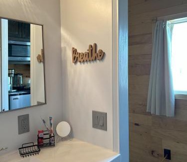 Pahrump House | Area 3251 Desert Valley Guest Suite