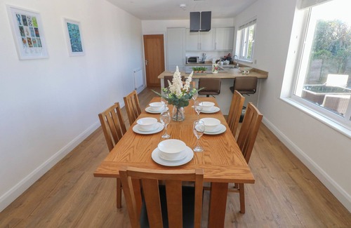 Solva Cottage | ARFRYN, pet friendly, country holiday cottage in Solva