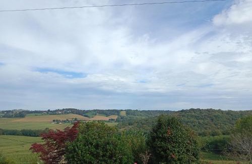 Argagnon Bed & Breakfast | argagnon 64 chambre sbd wc salon privés