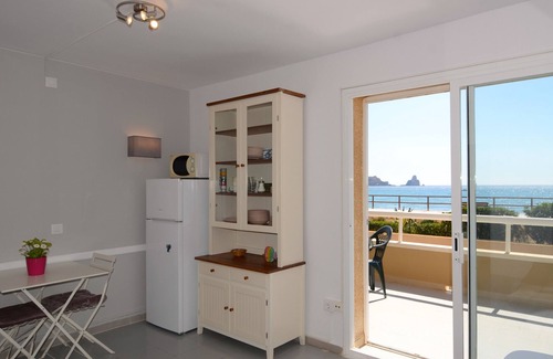 Els Griells Apartment | ARGONAVIS 132