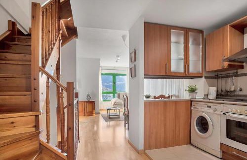 Panticosa House | Argualas - Triplex con piscina - By CARDI Suites