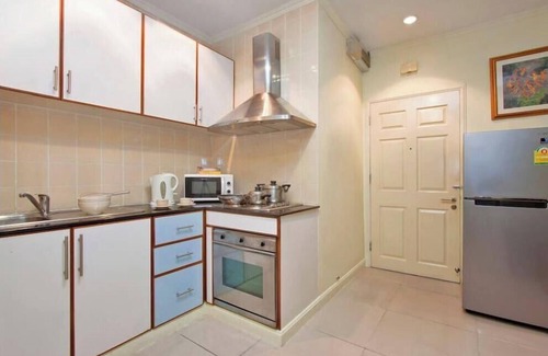 Pratumnak Hill Apartment | Argyle 2 Bed (12) 100 m2 Phratamnak Hill