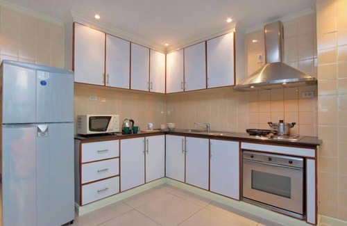 Pratumnak Hill Apartment | Argyle 2 Bed (16) Penthouse