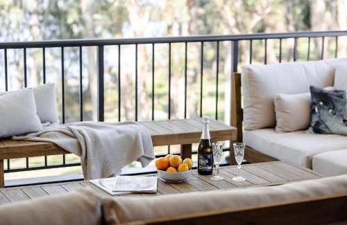 Kings Point House | Aria Shores - Your Lakeside Haven