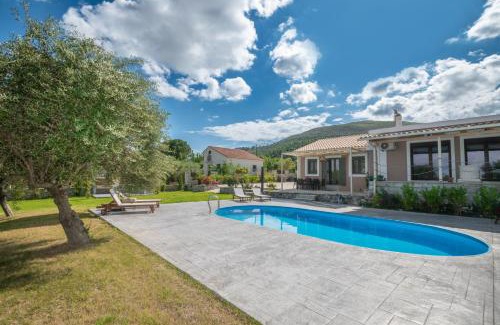 Lithakia Villa | Ariadni Vista Mare Villa by "elite"