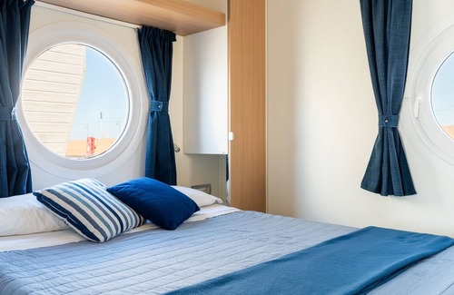 Rimini House | Ariel 5 - Nomastay House Boats