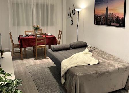 San Anton Apartment | ARIMAT URBAN FLAT Zona Centro Mercado Rambla