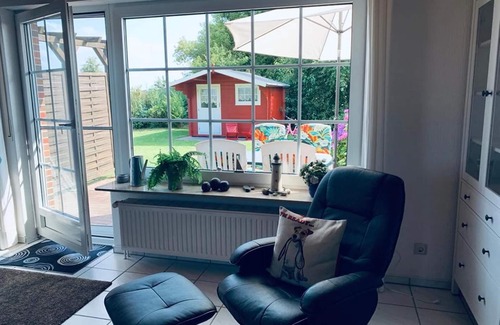Altfunnixsiel House | Arrive in Altfunnixsiel and feel at home: Quietly situated, country-style