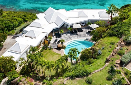 Mont Jean Villa | Arrow Marine Luxury villa