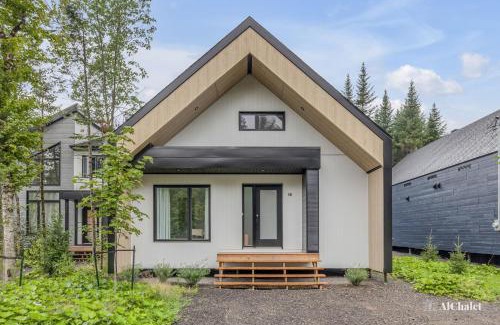 Pont-Rouge Ski Chalet | Artémis - Paisible et Familial - Spa privé
