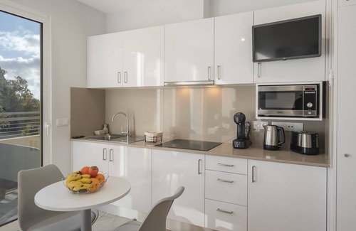 Sao Goncalo Apartment | Art Deco Apartments - 3A