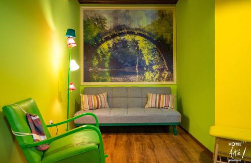 Baile Tusnad Bed & Breakfast | Art'e Boutique Rooms