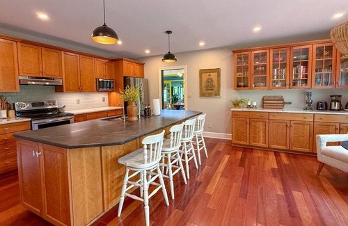 Lexington House | Art-forward Downtown Lexington Home