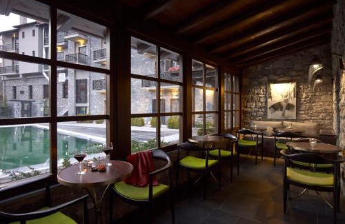 Vitina Hotel | Art Mainalon Hotel