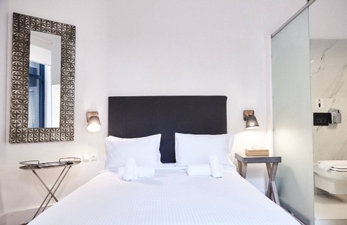 Plaka Hotel | Art Pantheon Superior Suite in Plaka Acropolis area