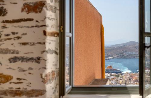 Ano Siros House | ArtdecoSyros Superior