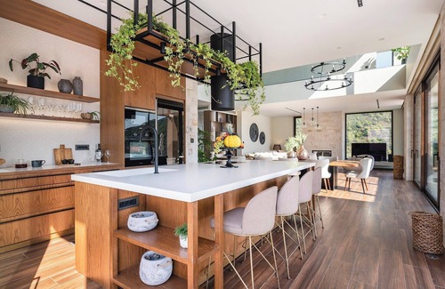 Agia Marina Villa | Artelia - Five Bedroom Villa, Sleeps 10