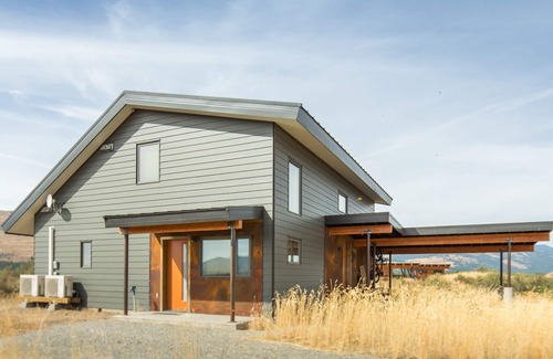 Winthrop House | Artemisia: New Zero-Energy View Home—Walk To Town