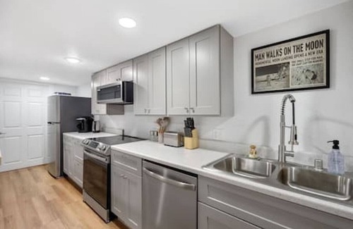 Pueblo Apartment | Artful Heaven: Sleeps up to 6, Private Luxury !