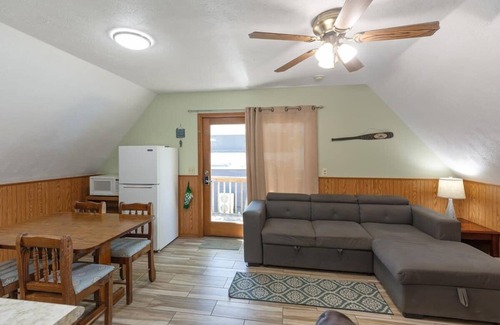 Indian Point Cabin | Artilla Cove Cabin 10- Lake views- Pool & Hot Tub