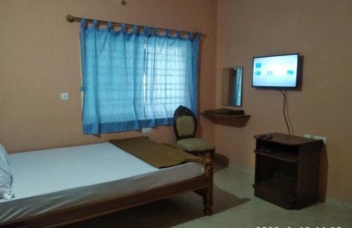 Yelagiri Hotel | Aruvi Hotel