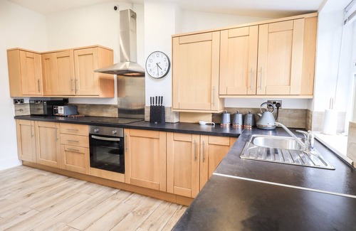 Kendal Cottage | Aryelle House
