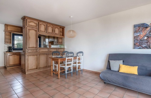 Arzon Ski Chalet | Arzon- house for 2 with great seaview