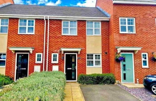 Stockton-on-Tees House | As close as it gets to North Tees Hospital.