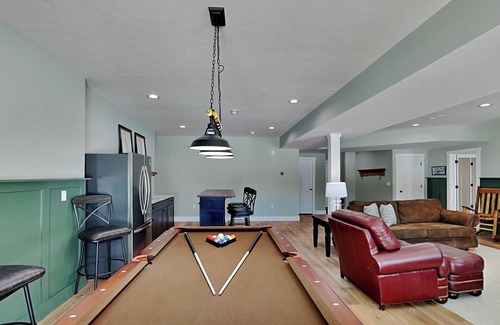 Paradise Point House | As You Lake It | New Build, Hot Tub, Pool Table