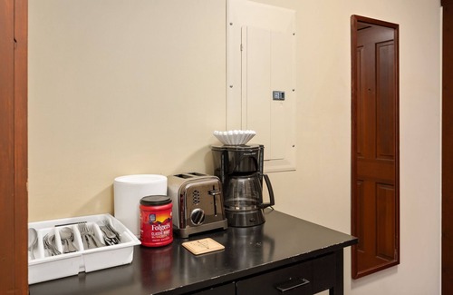 Snowshoe Condo | AS222: Ski-In/Ski-Out Luxury Studio in Snowshoe