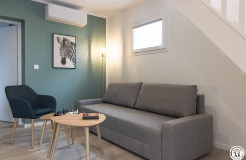 Cugnaux Apartment | Asato" family duplex for 4 people