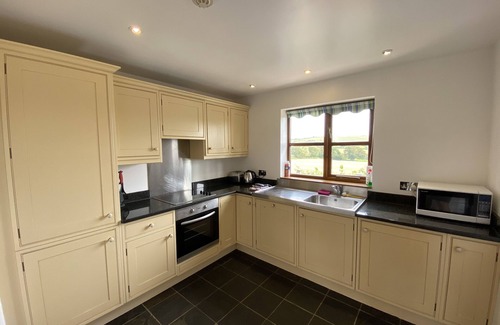Callington Cottage | Ash - Luxury cottage with great views, with fishing, indoor pool & gym.