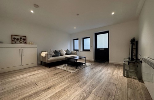 Central Aberdeen Apartment | Ash Residence City CentrenA stunning warm and cozy city center apartment.