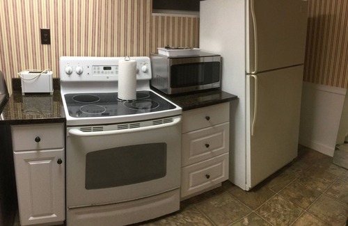 Woodfin Apartment | Asheville fresh mountain air